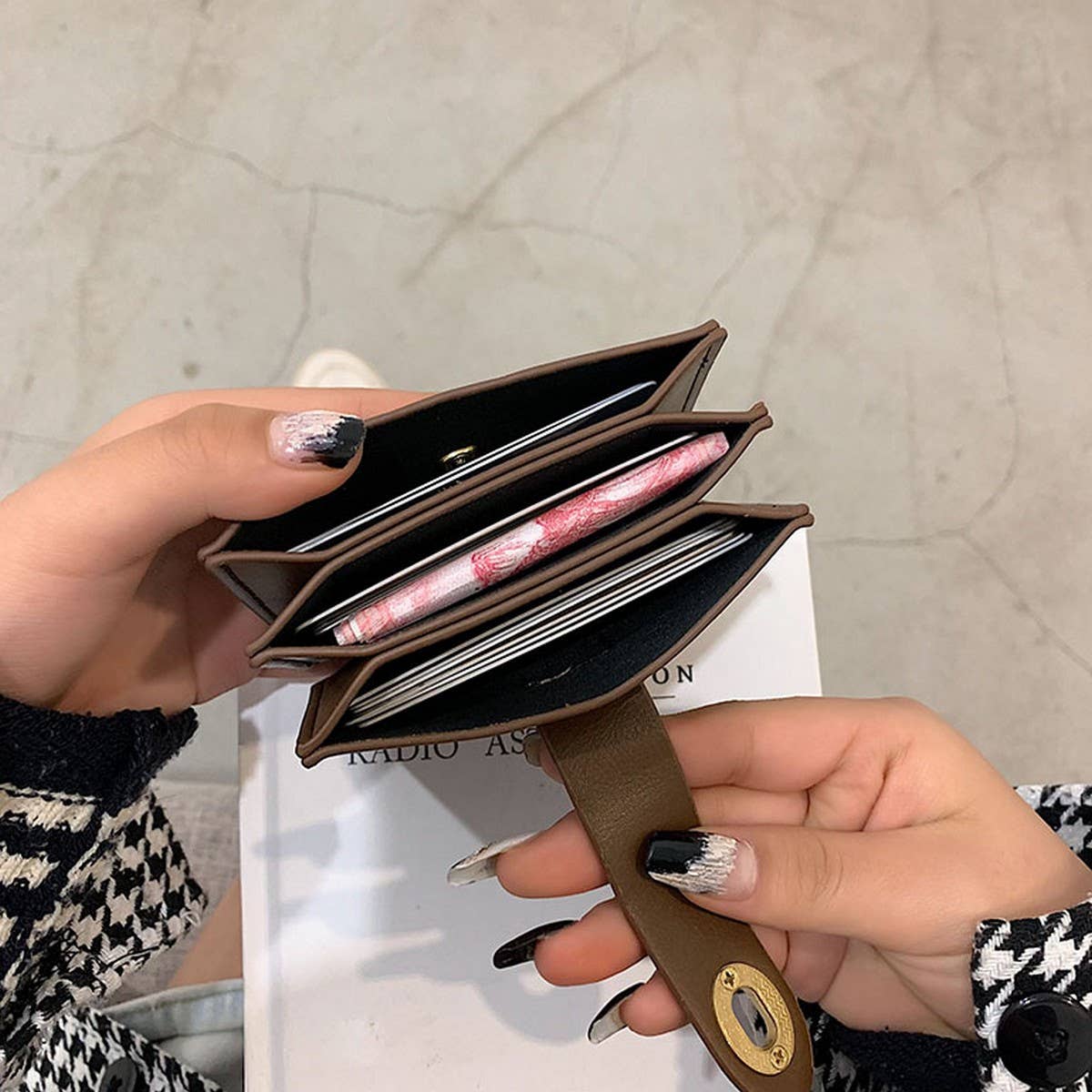 RETRO SHORT WALLET