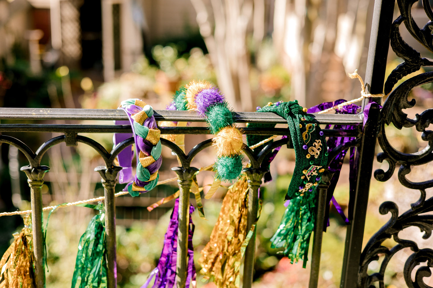Hats & Hair Accessories