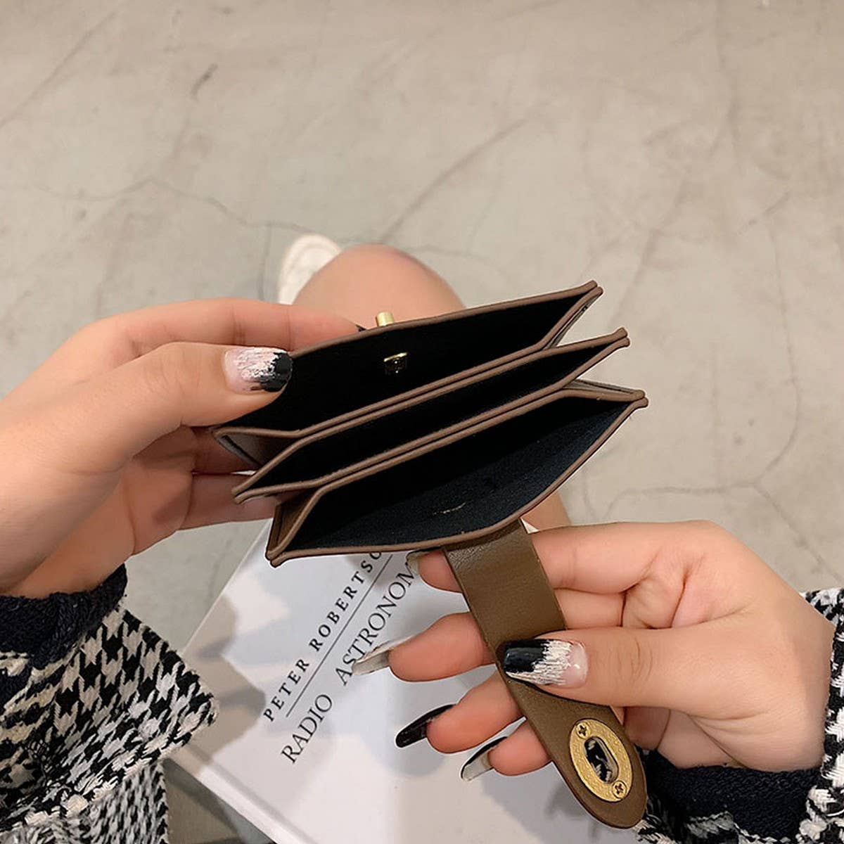 RETRO SHORT WALLET
