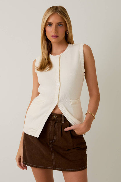 BUTTON DOWN KNIT VEST