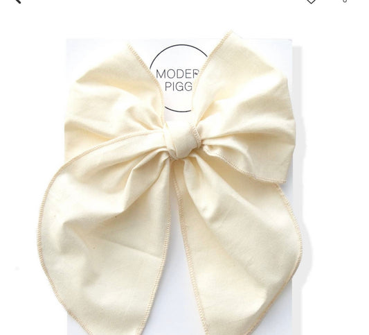 Whisper White Bow