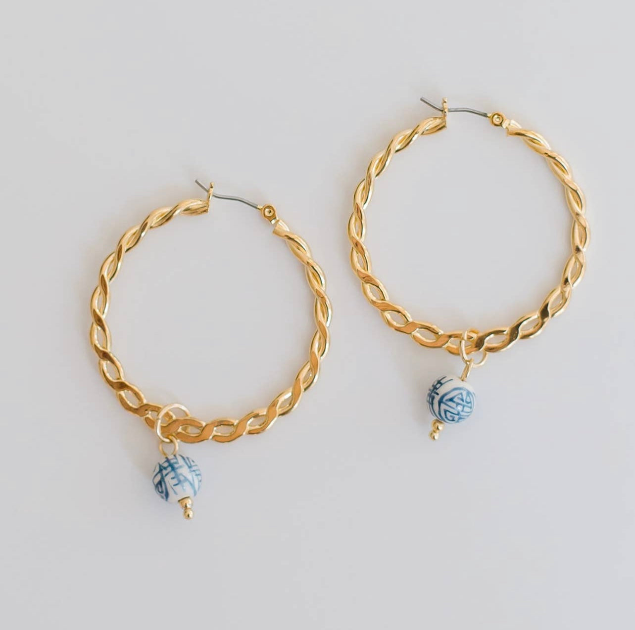 Willa Hoops