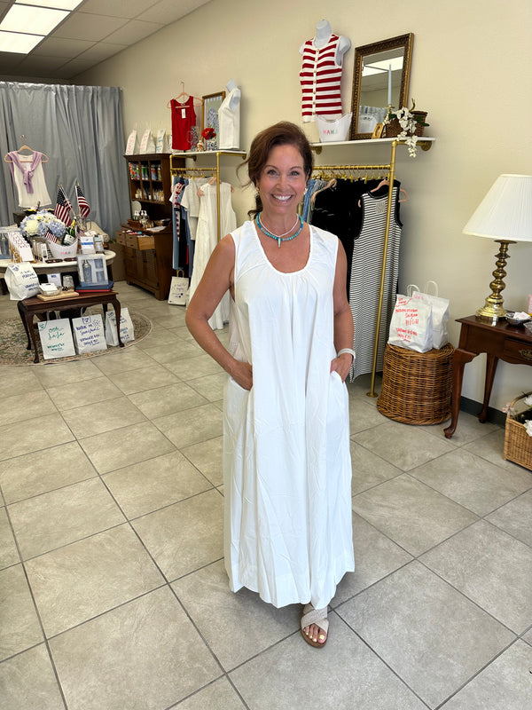 Lina Maxi Dress